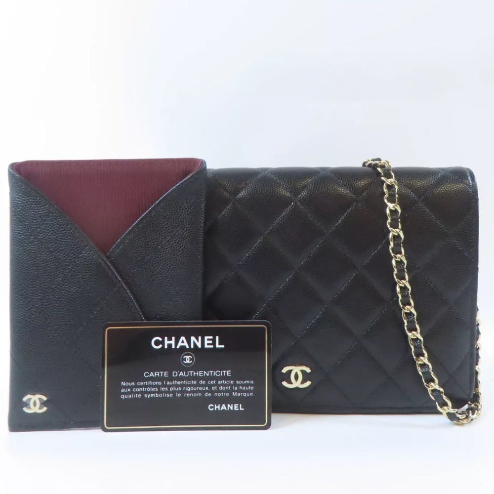 💎✨ BEAUTIFUL ✨💎 WOC CHANEL WITH PHONE CASE CROSSBODY QUILTED - Picture 4 of 17